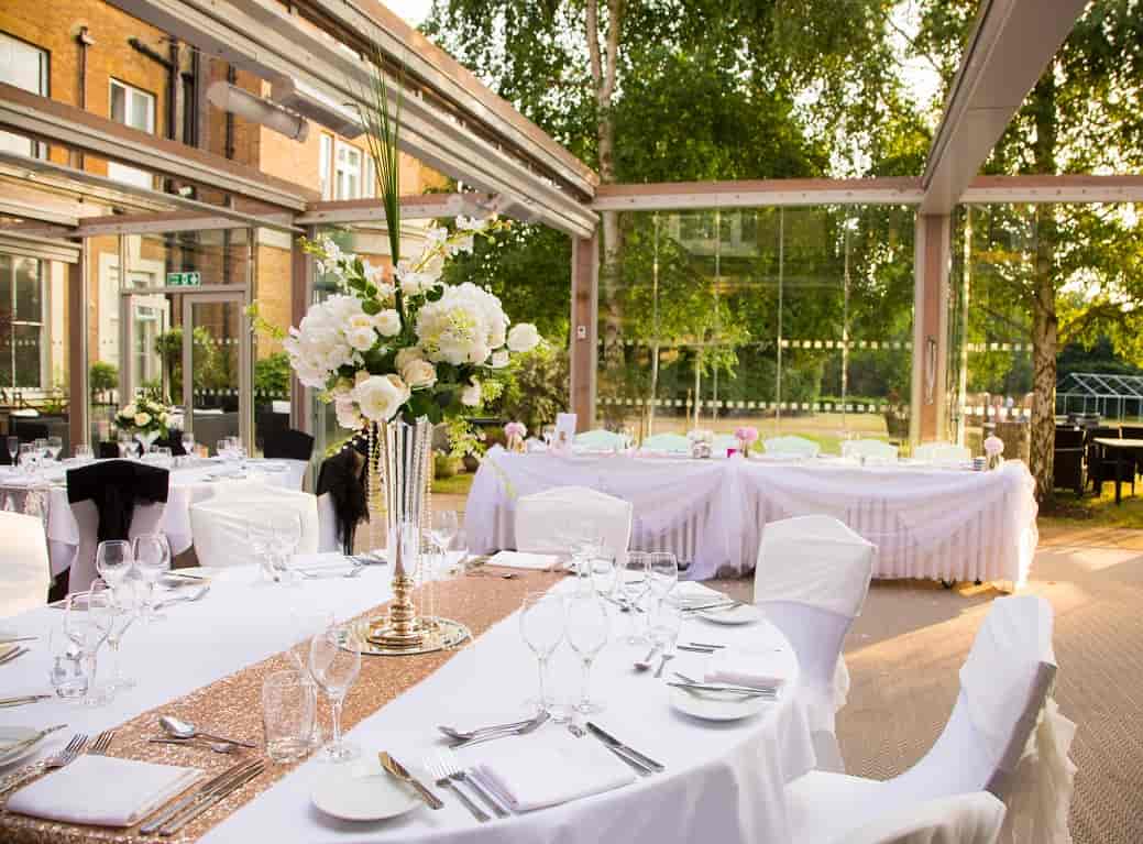 Oatlands Park Hotel - image