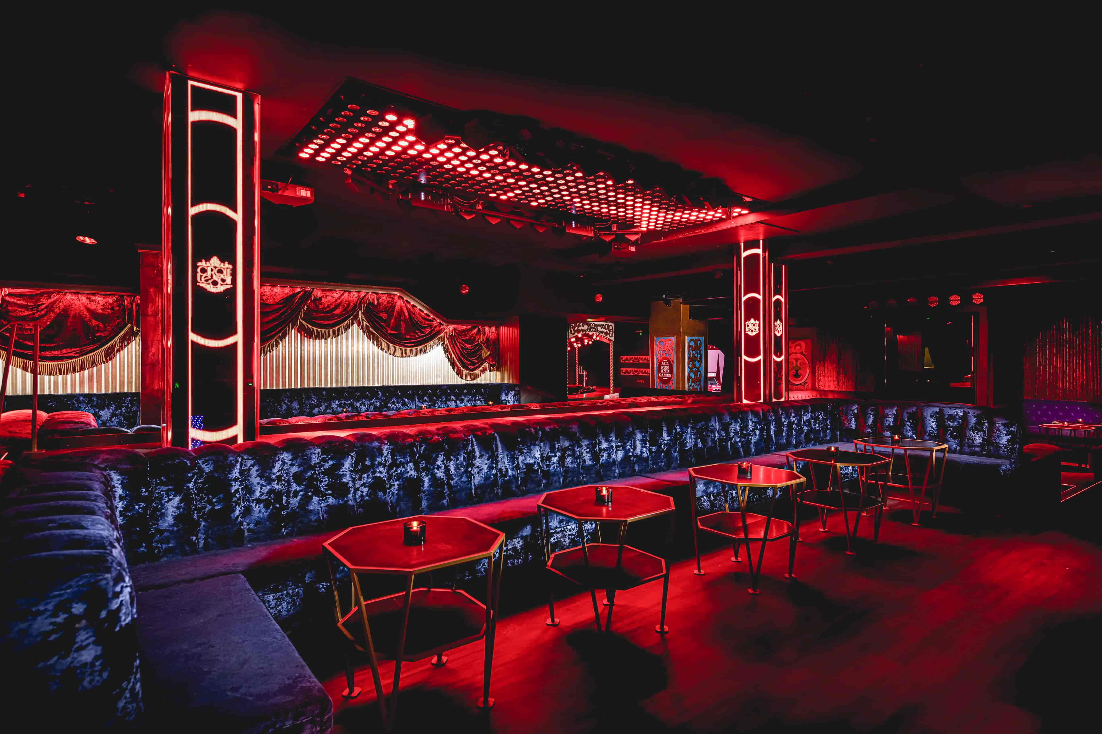 cirque le soir  - image