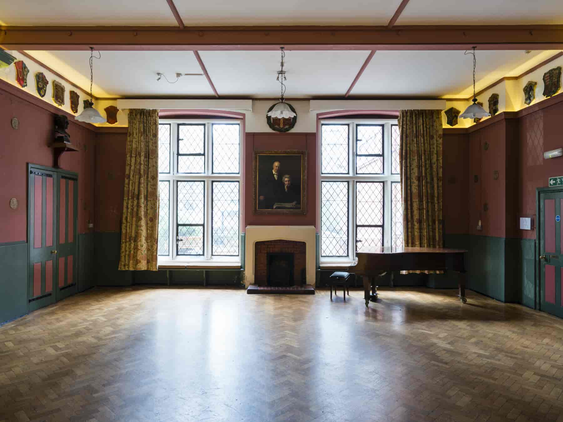 Toynbee Hall - image