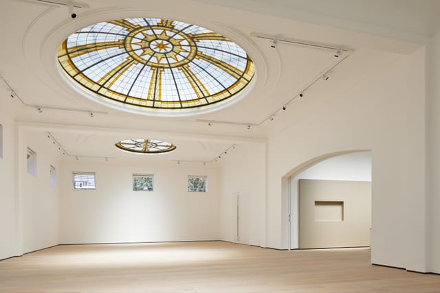 Gallery - image