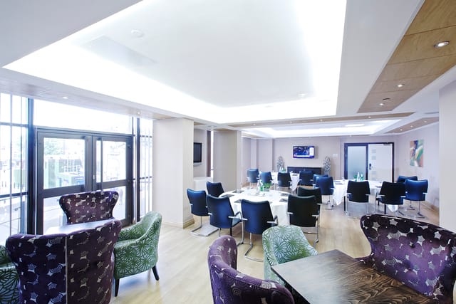Copthorne Lounge - image