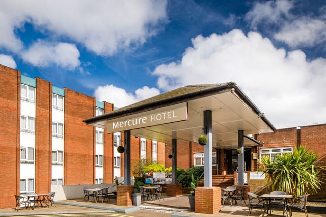 Mercure Birmingham West Hotel - image
