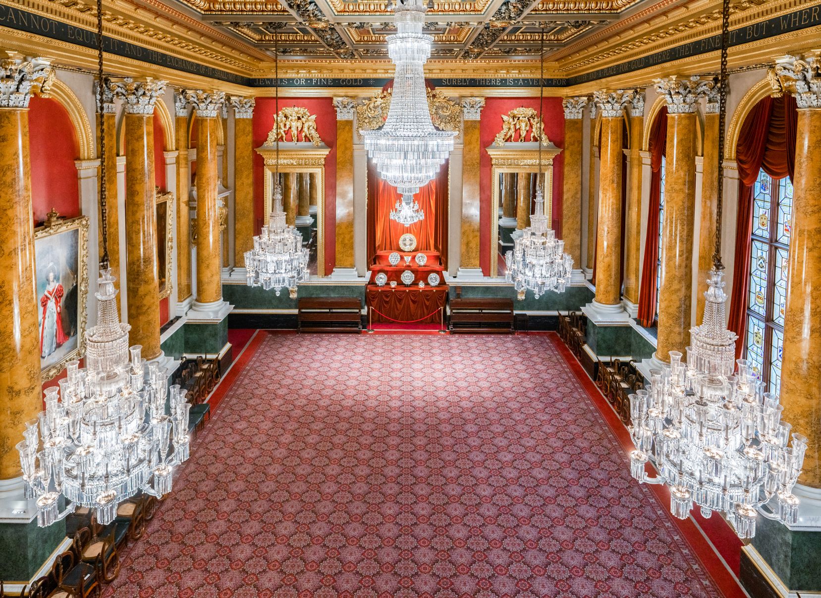 Livery Hall at Goldsmiths' Hall, elegant event space with chandeliers for formal gatherings.