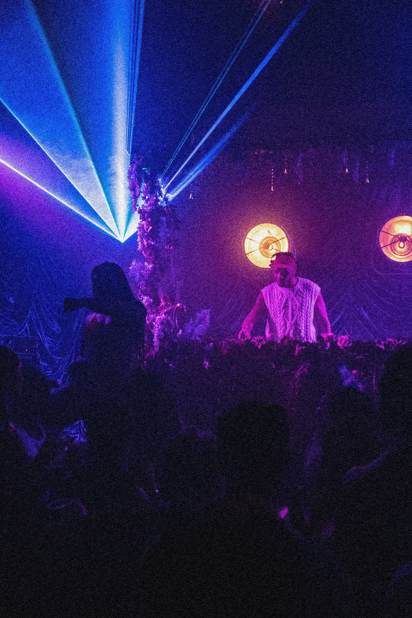 DJ set Electrowerkz greenery concert