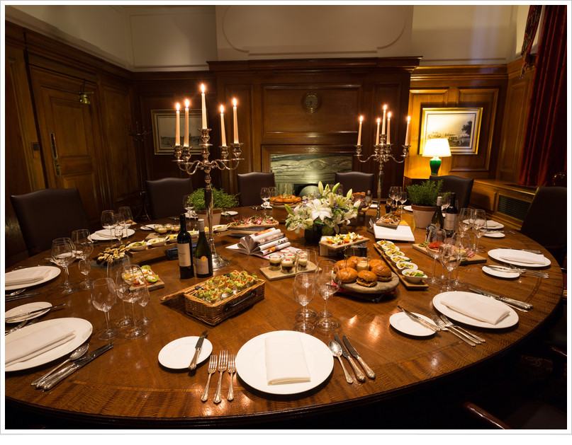 Boardroom dining setup at London Marriott, ideal for corporate dinners and meetings.