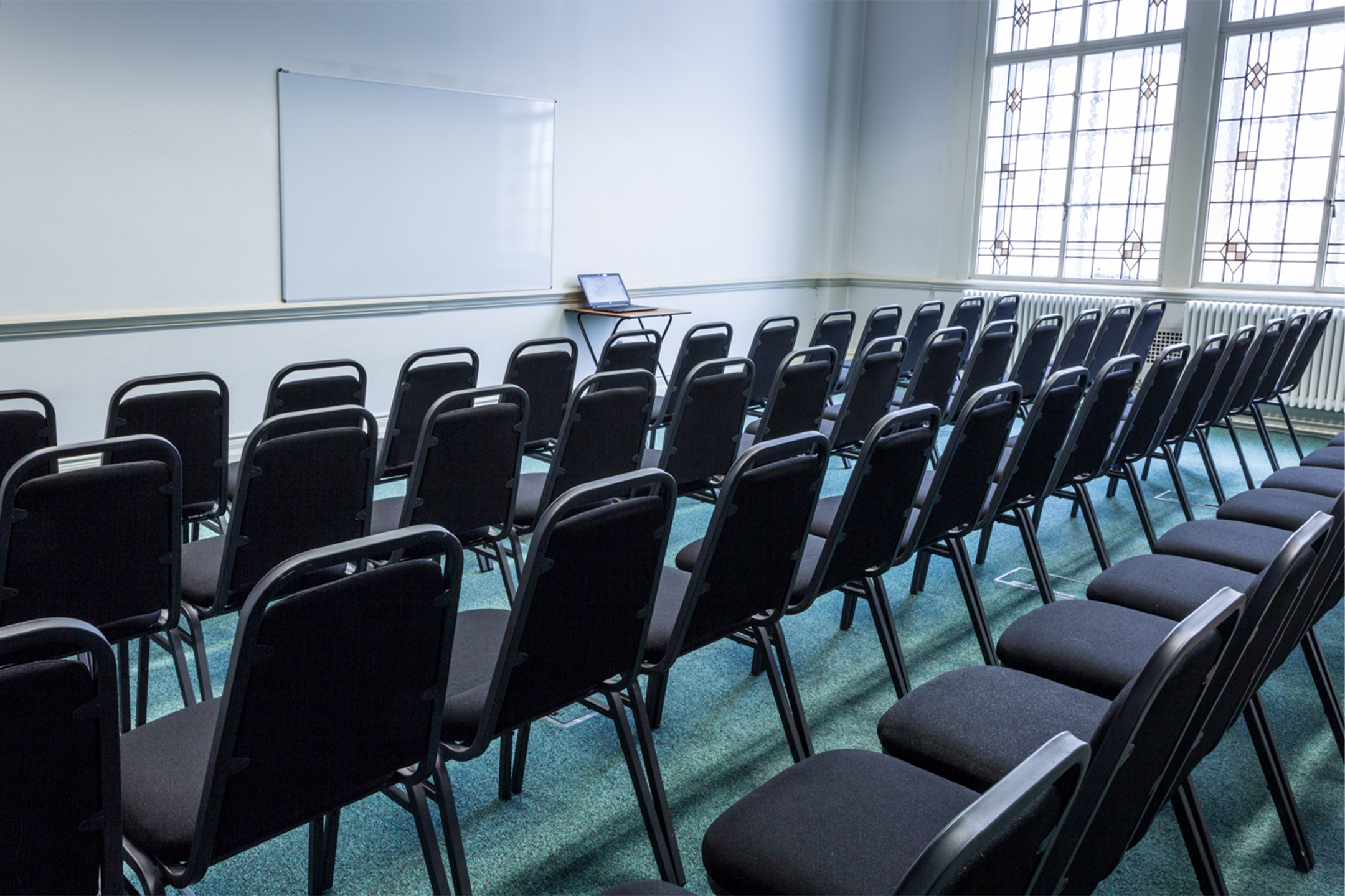 Robertshaw Room at Aspire Igen: organized meeting space for workshops and presentations.