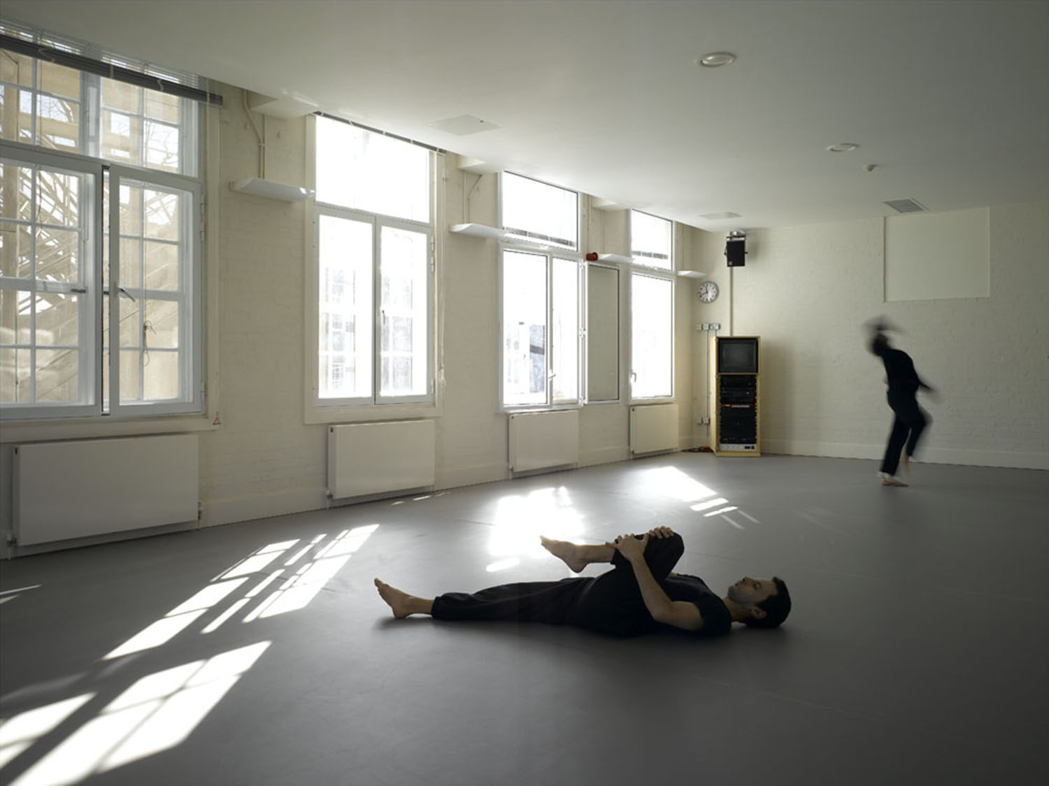 Spacious, well-lit studio for creative workshops and events at Siobhan Davies Studios.