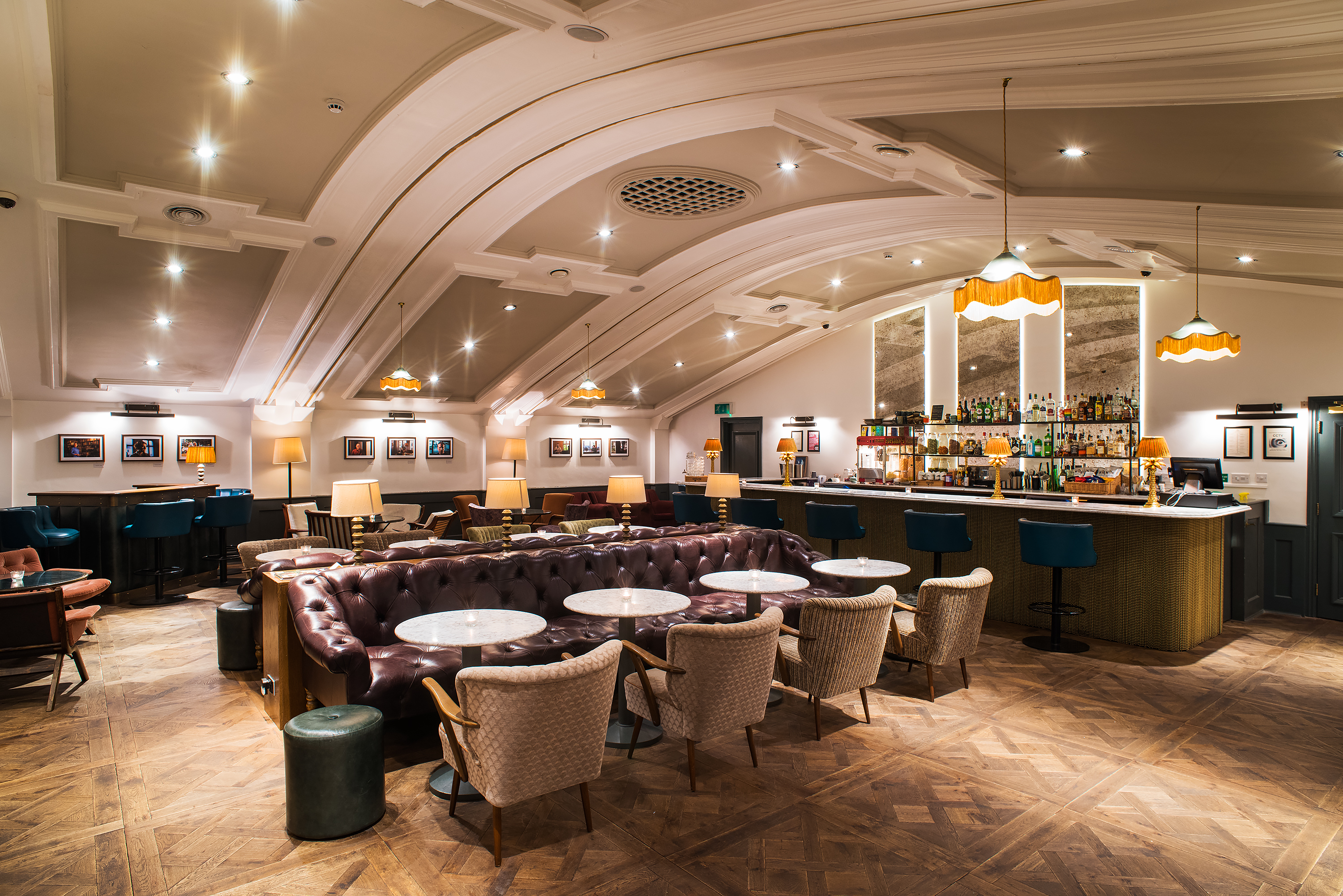 Stylish bar in The Castle Cinema, perfect for intimate meetings and social events.
