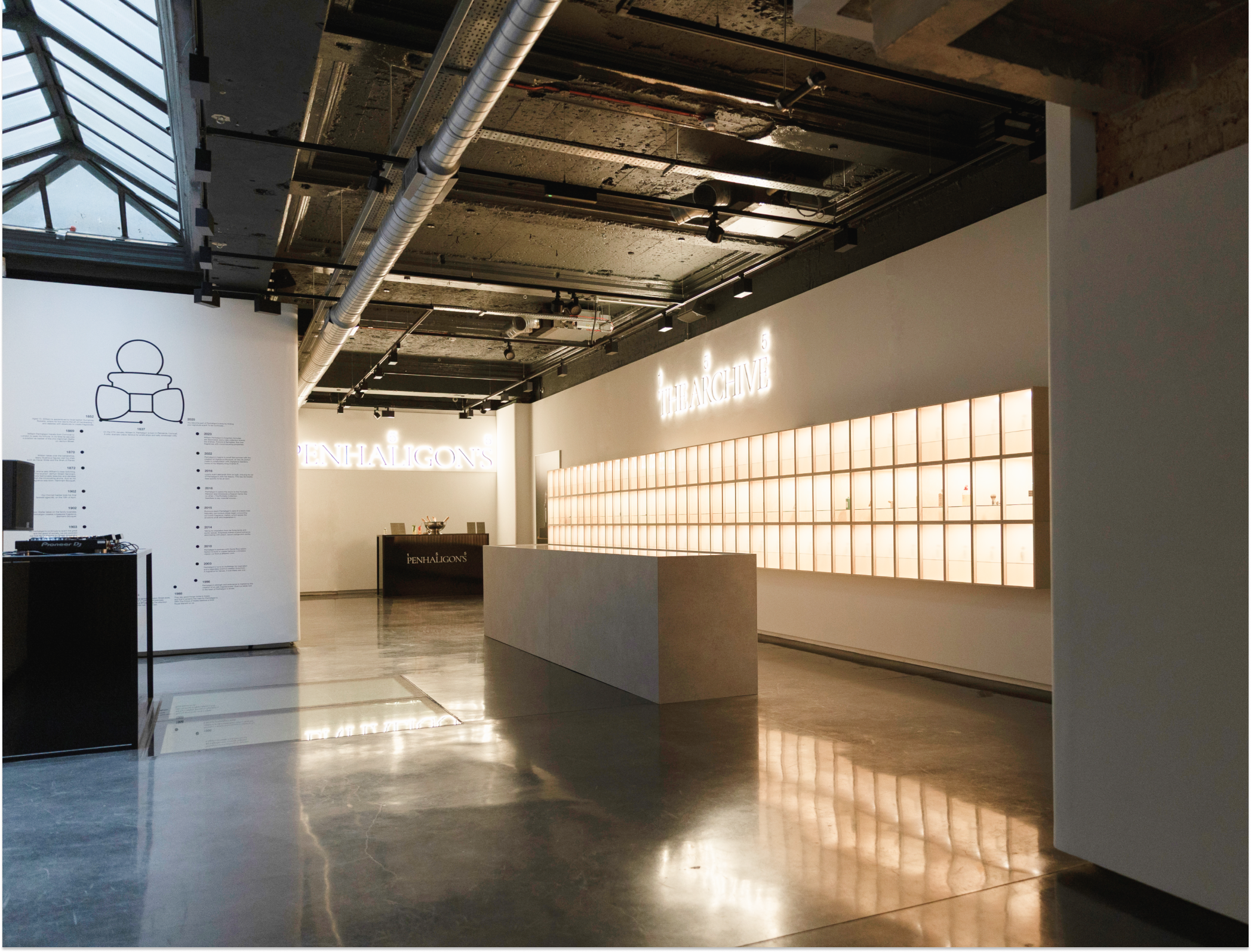 3 Hanover Square - image 1