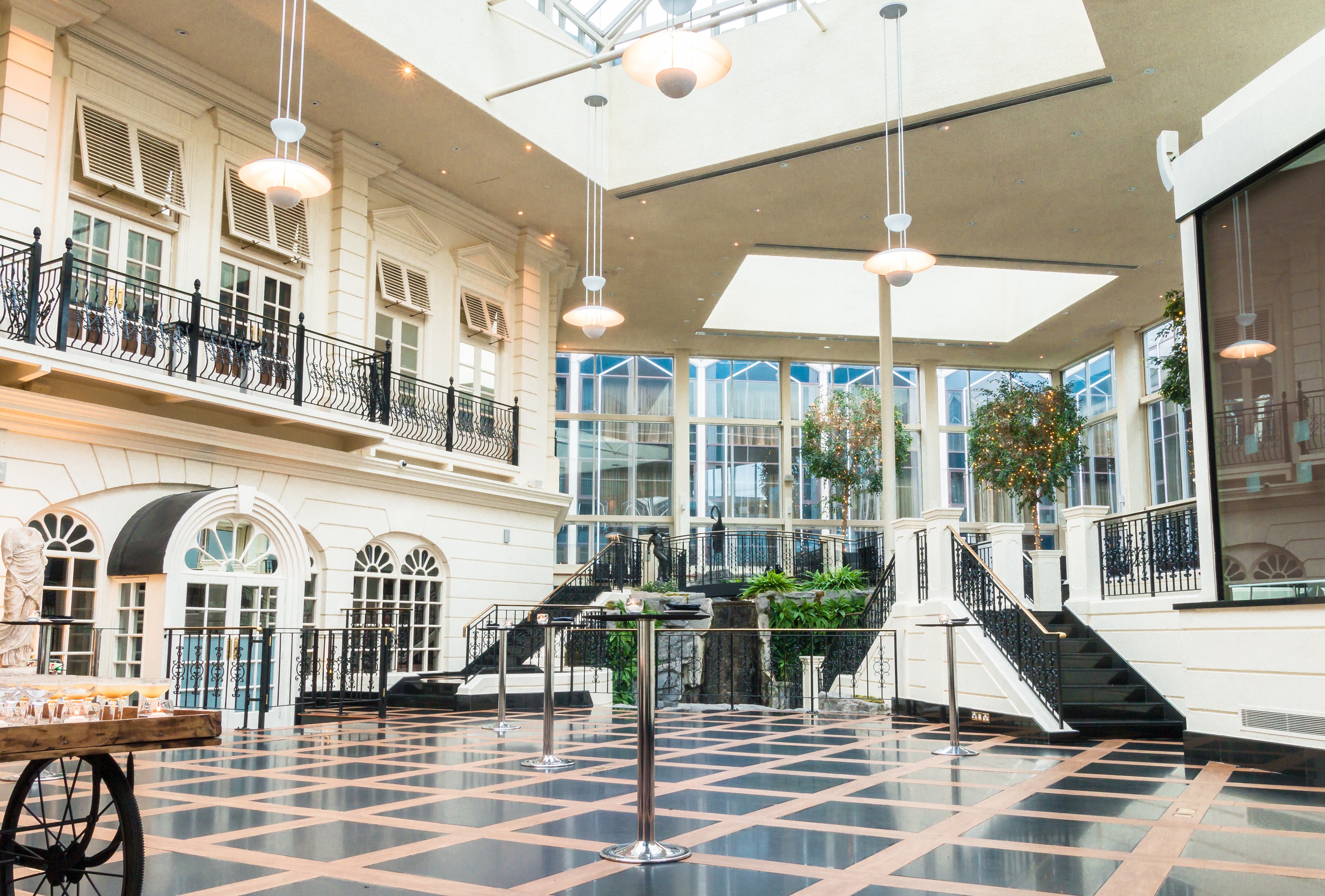 Newbury Suite 1 at Radisson Blu Heathrow, elegant event space for receptions and gatherings.