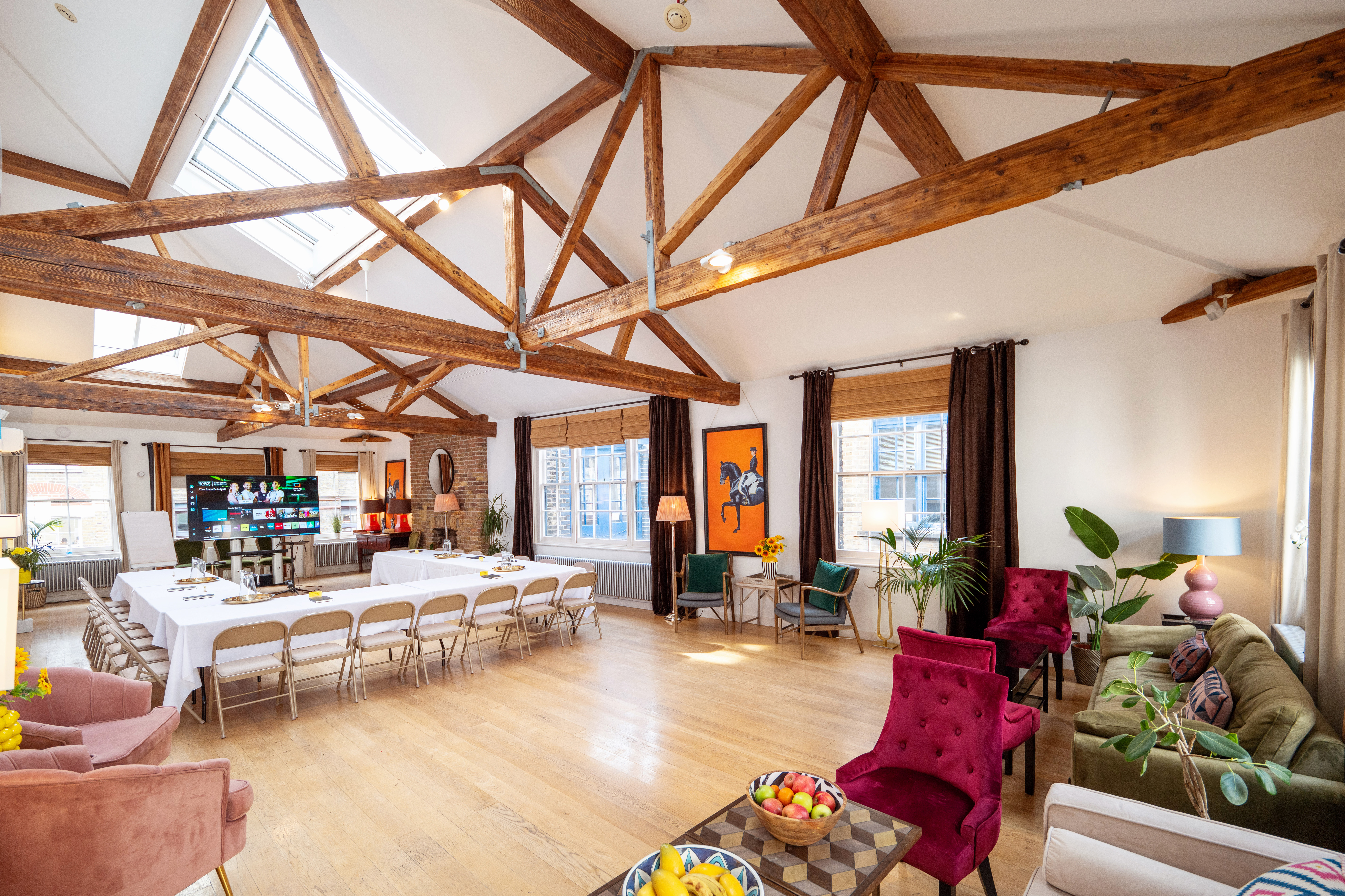 Versatile event space in Lumiere London with high ceilings, ideal for meetings and workshops. - Banner