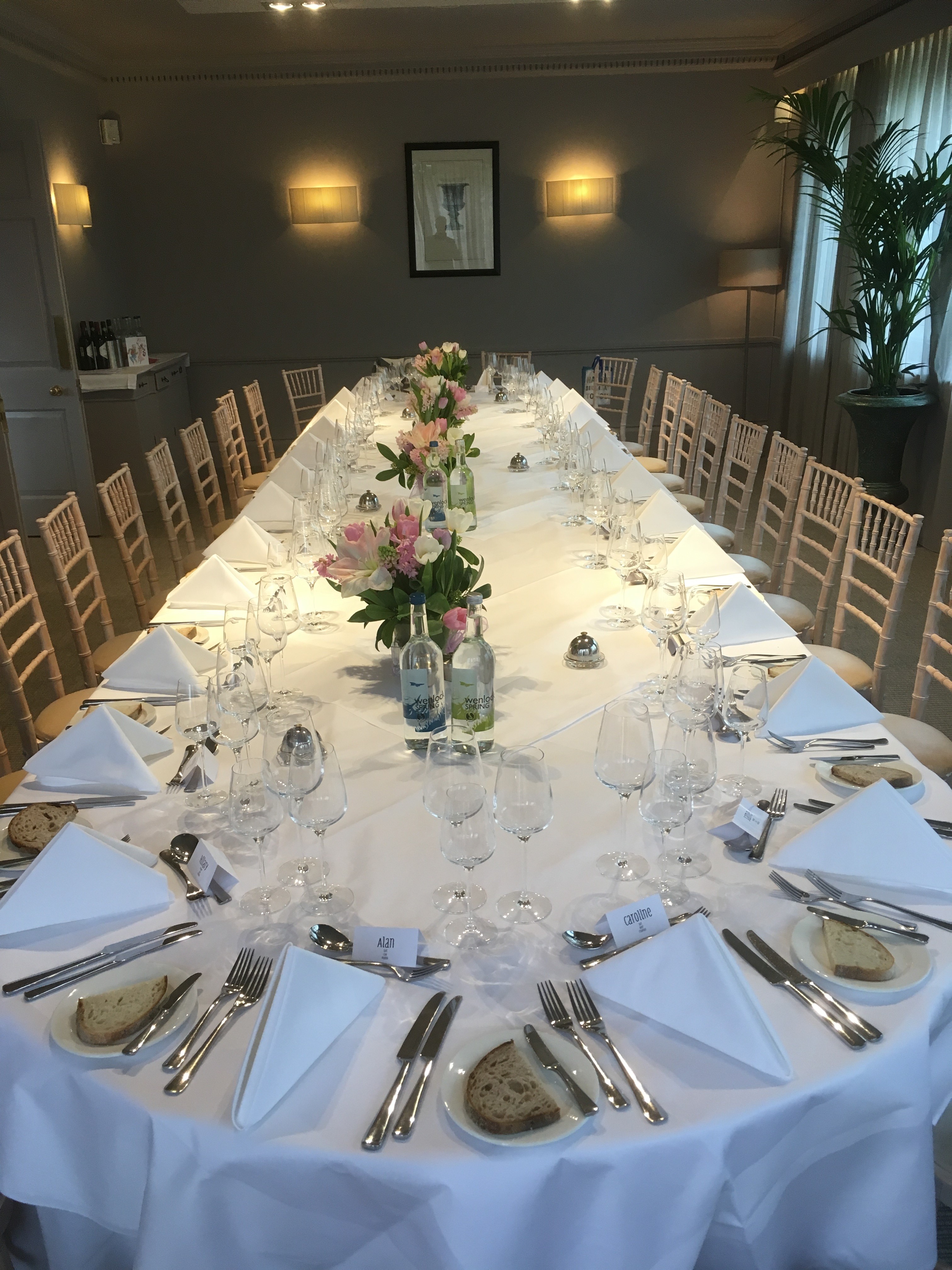 Elegant banquet table at The Elms Hotel & Spa for corporate dinners and gatherings.