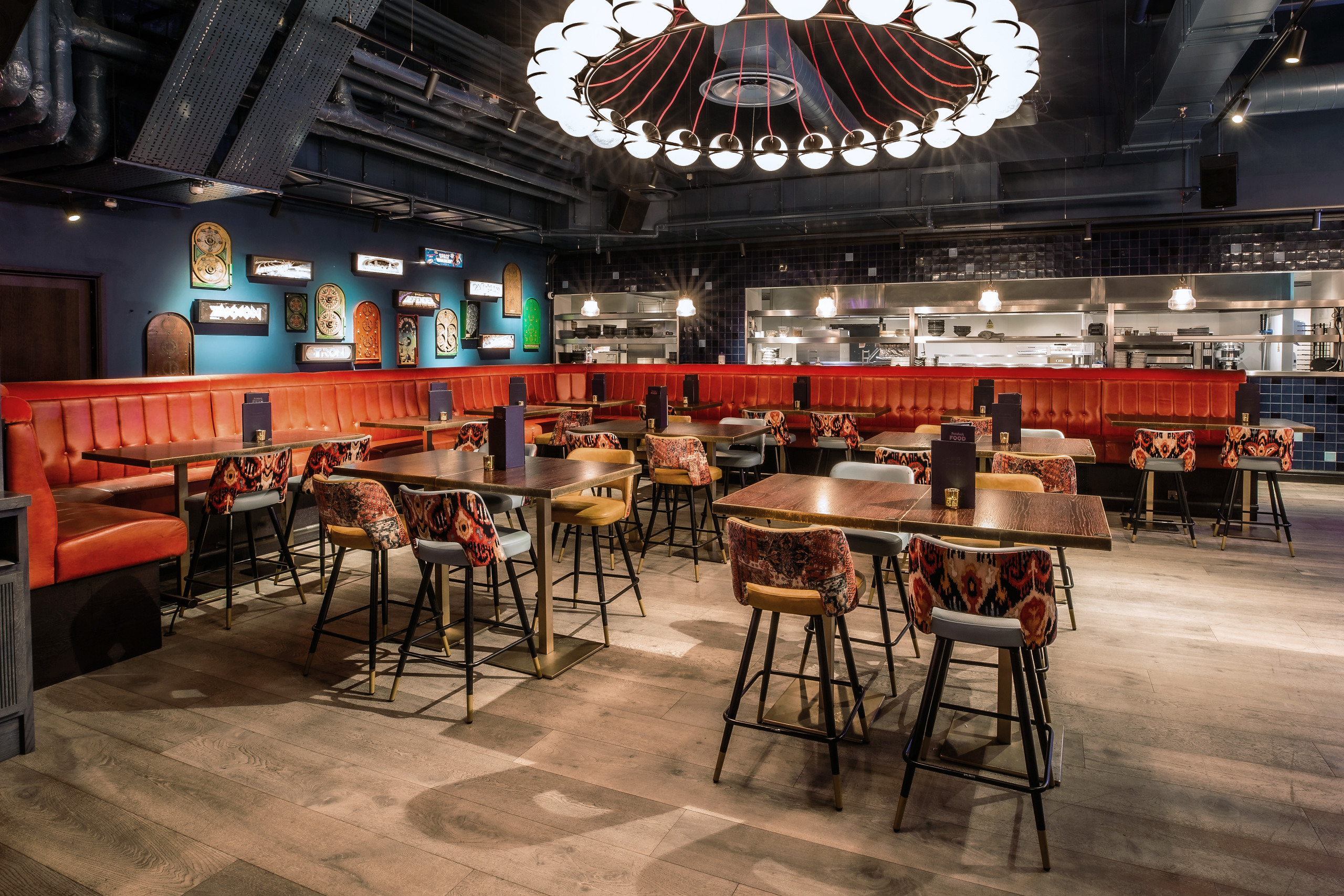 Stylish event space at Puttshack Bank with vibrant decor for networking and gatherings.