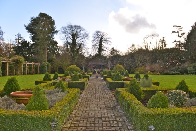 Beautiful gardens at Foxlea Manor, ideal for weddings and corporate retreats.