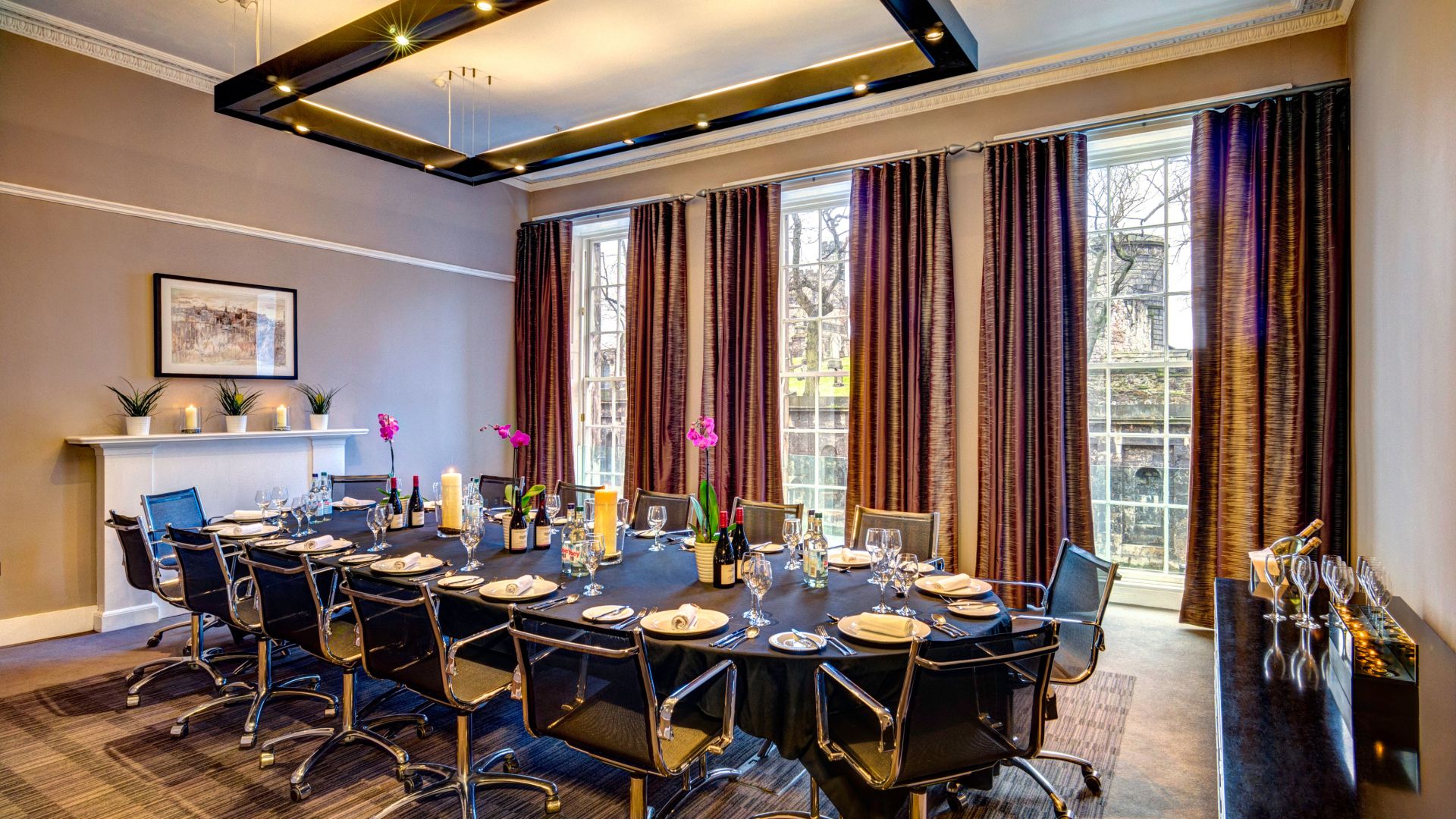 Apex Waterloo Place Hotel - image 1