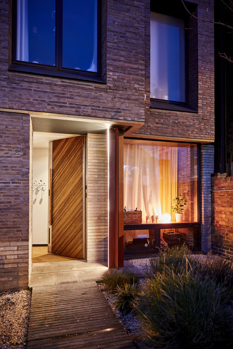 Modern entrance at THE MAKERS HOUSE, ideal for events and gatherings.