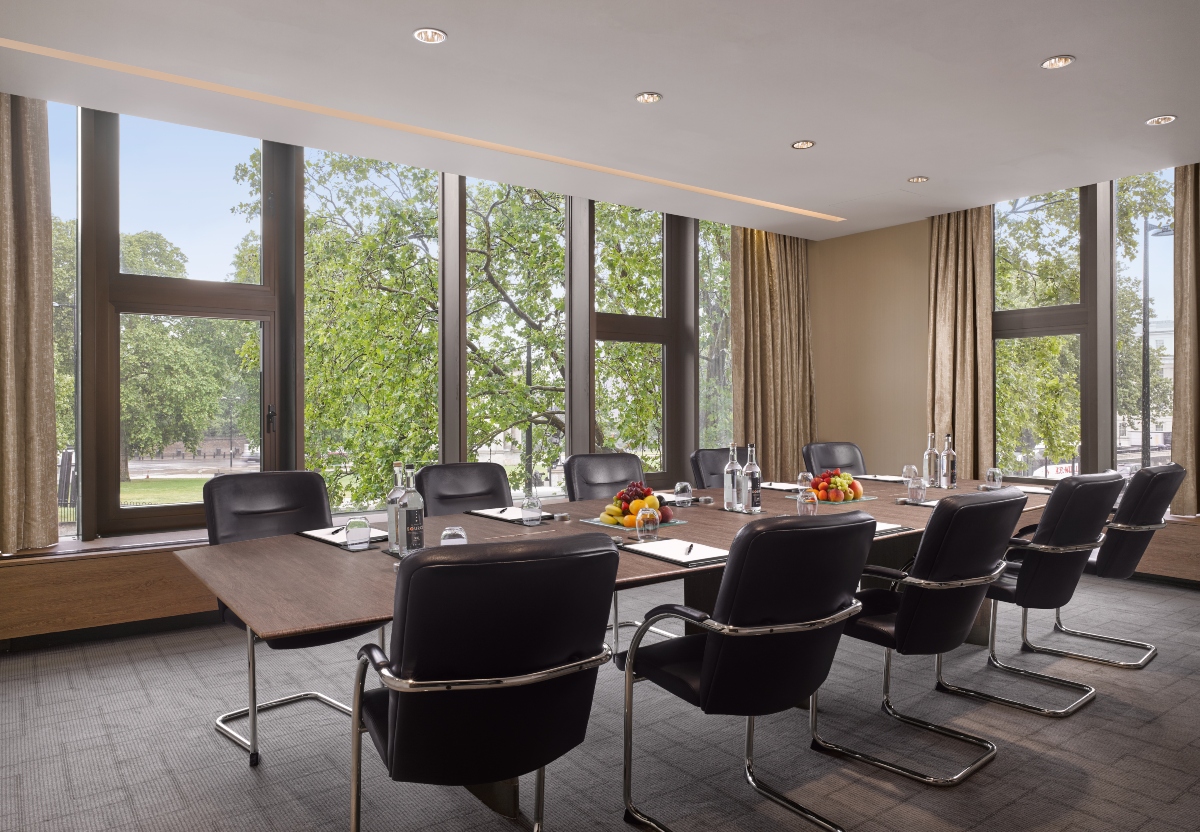 Covent Garden boardroom, natural light, London event
