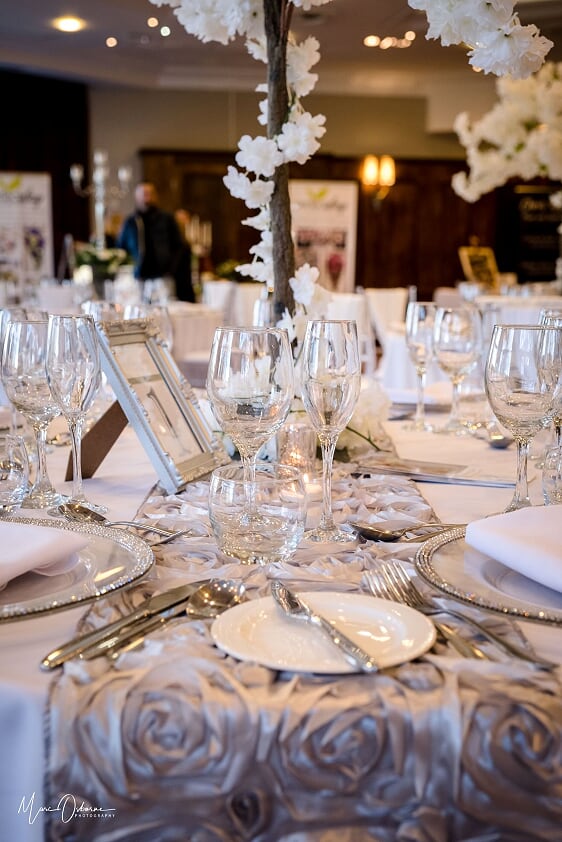 Drayton Manor Hotel - image 1