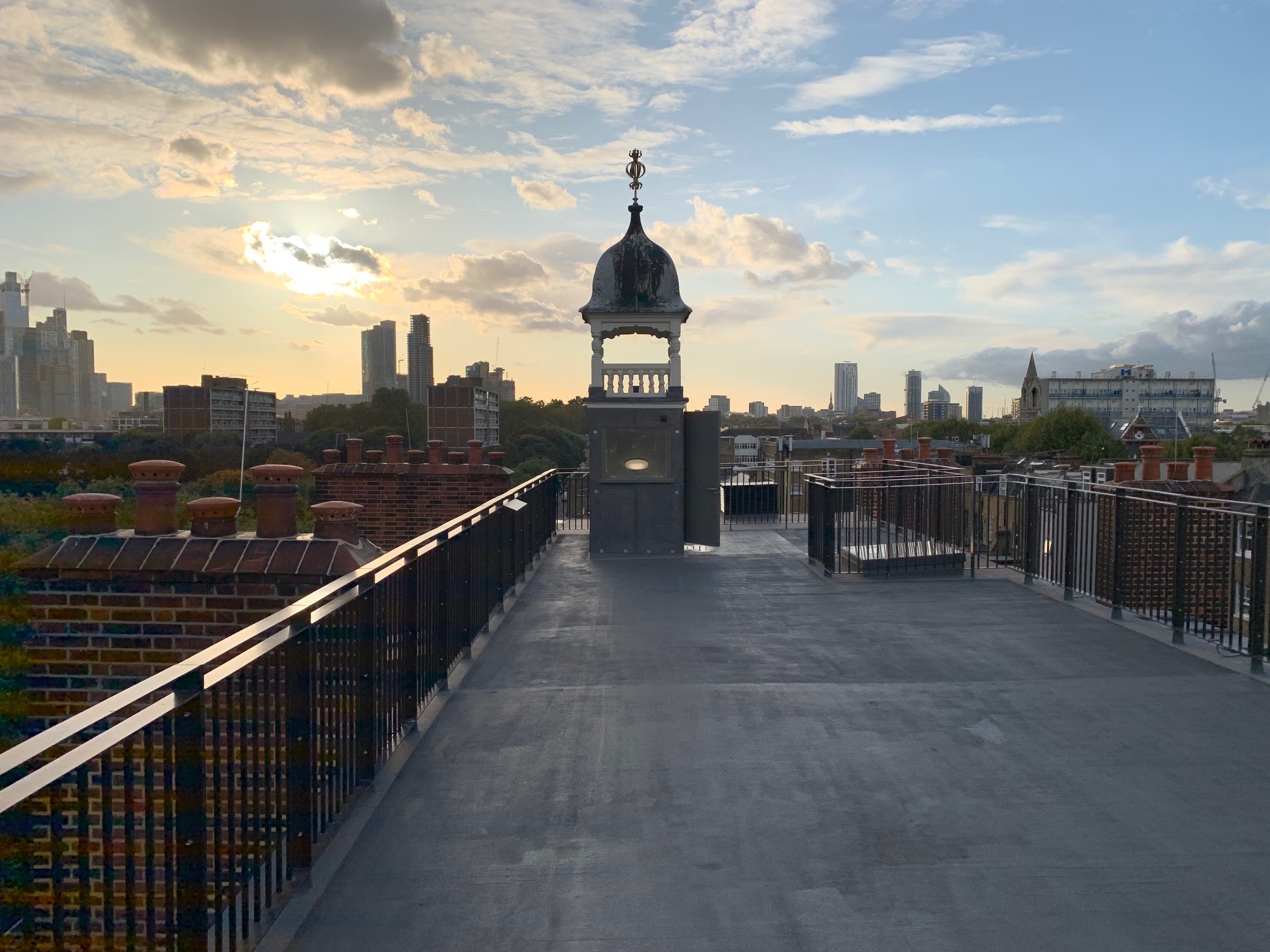 Rooftop venue at Oxford House with panoramic skyline, perfect for upscale events and receptions.