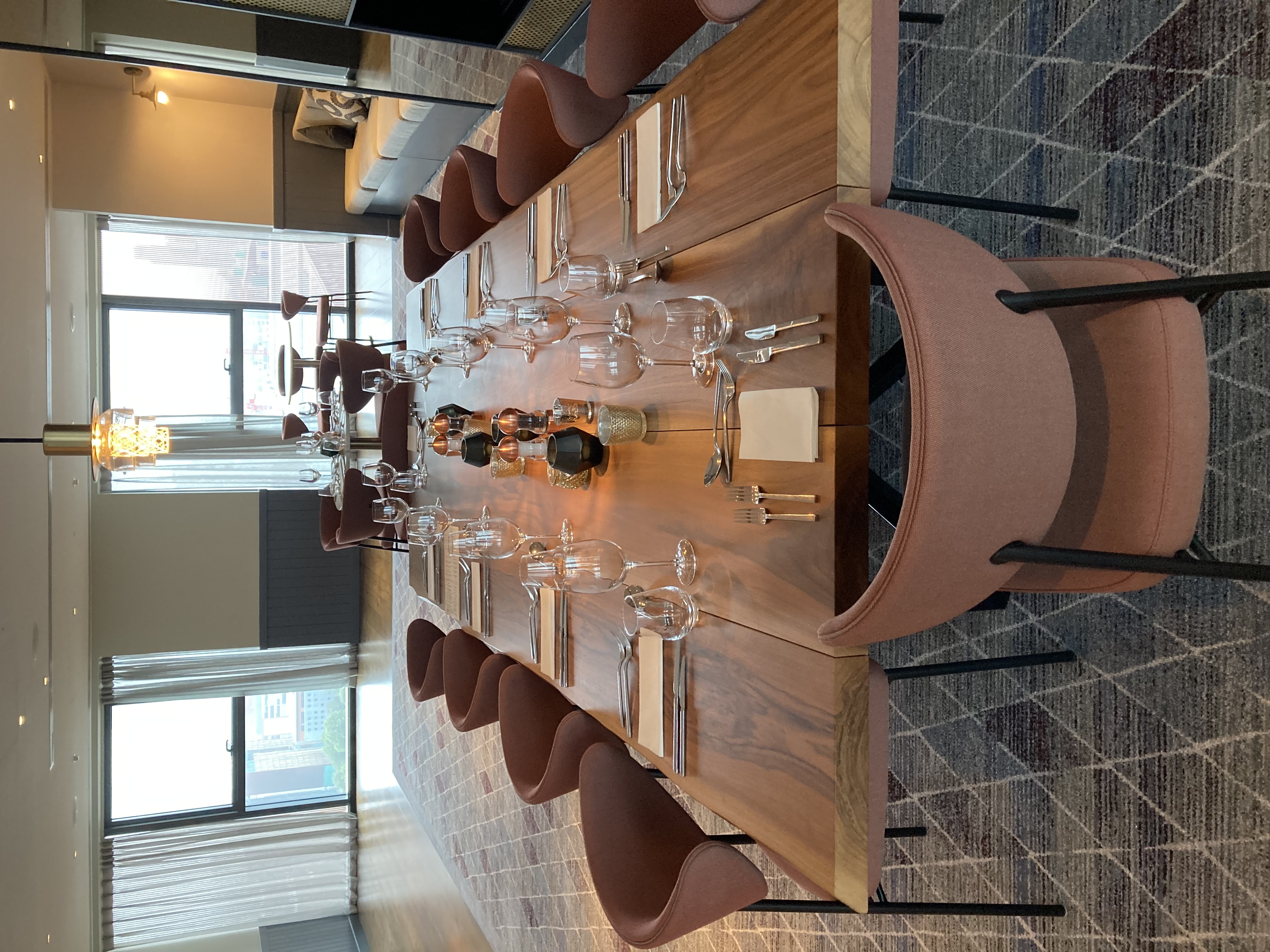 Elegant dining table at Hyatt Regency Manchester for corporate events and intimate dinners.