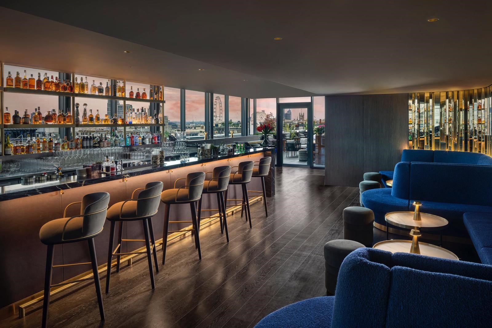 Hotel AMANO Covent Garden - image 1