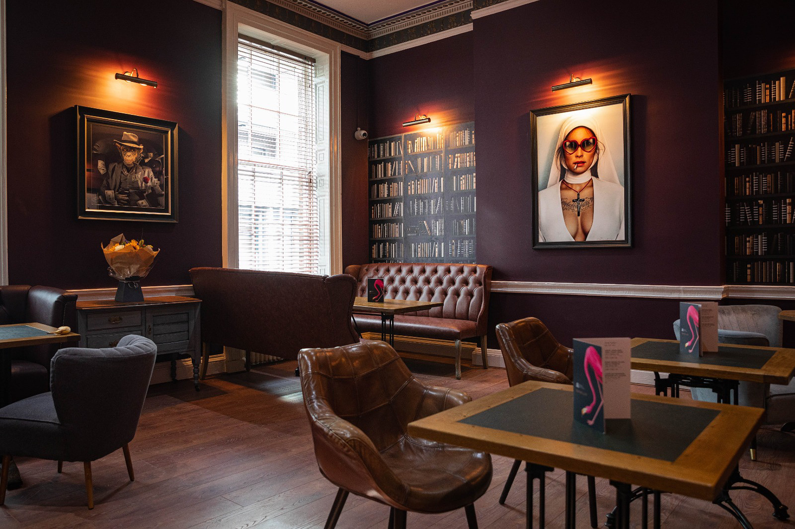 Stylish meeting space at Royal Institution Bar, perfect for networking events and gatherings. - Banner