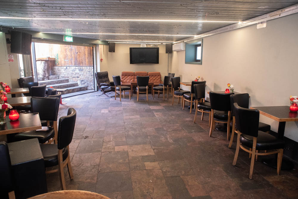 Pub on the Park - image 1