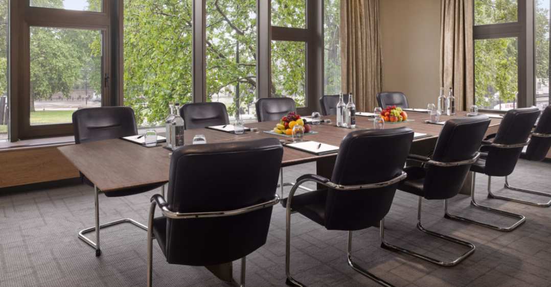 London Park Lane boardroom, executive meeting, corporate event
