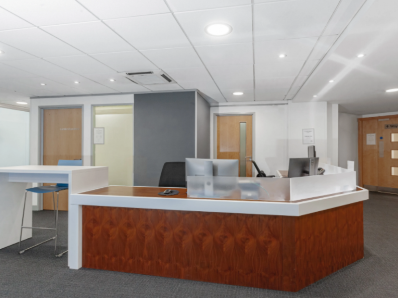 Modern reception area in virtual offices, ideal for meetings and events. - Banner
