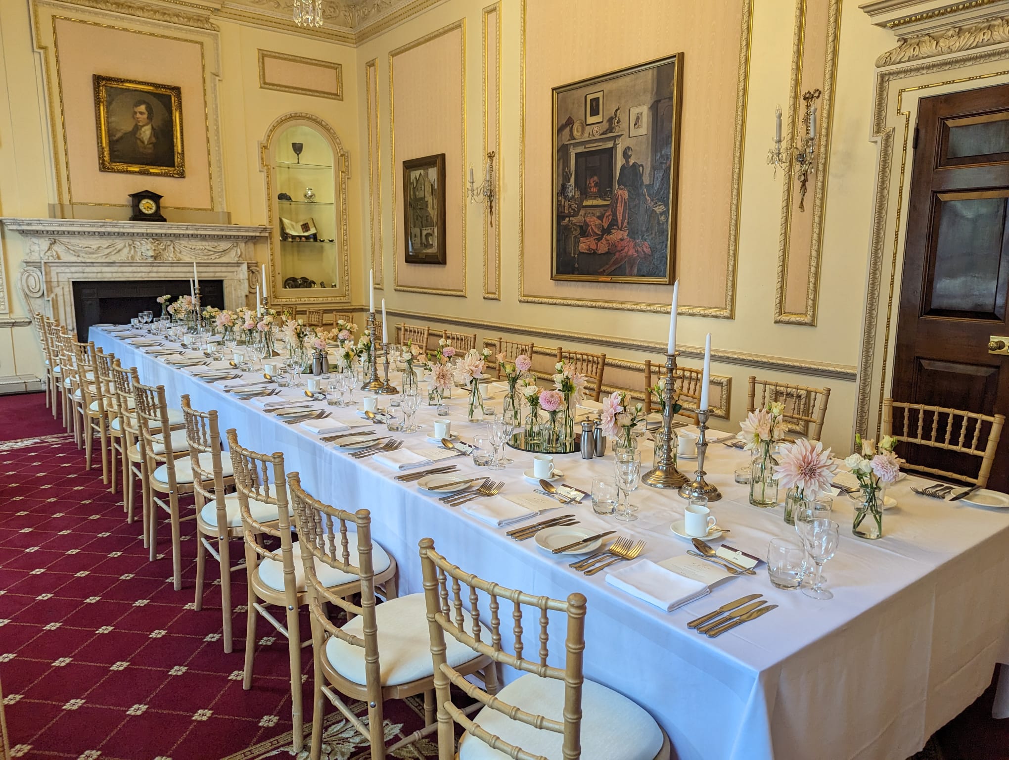 Elegant dining table in Selkirk Room, perfect for corporate events and gala dinners.