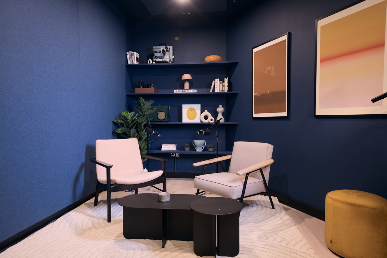 Cozy Pod/Content Studio with modern furniture for intimate meetings at Qube Elephant Lounge.