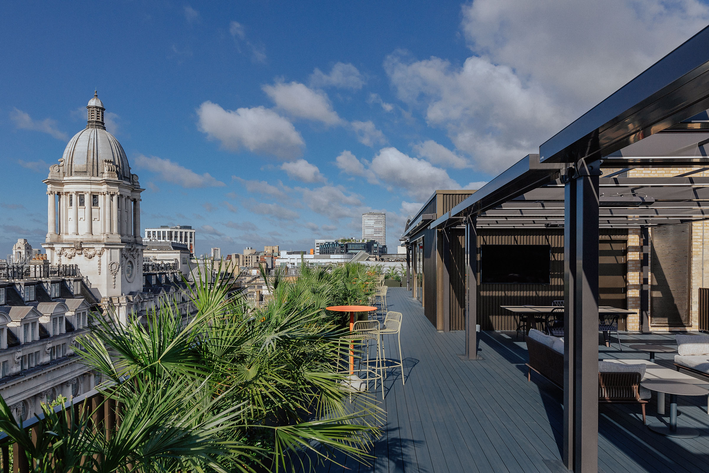 Central London rooftop venue with skyline view, ideal for events and meetings. - Banner