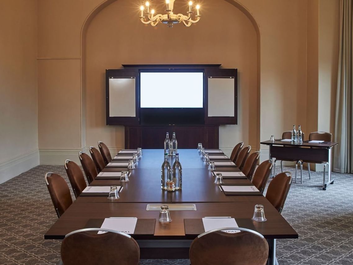 Meeting room in Minster, The Milner York, ideal for professional workshops and strategy sessions.