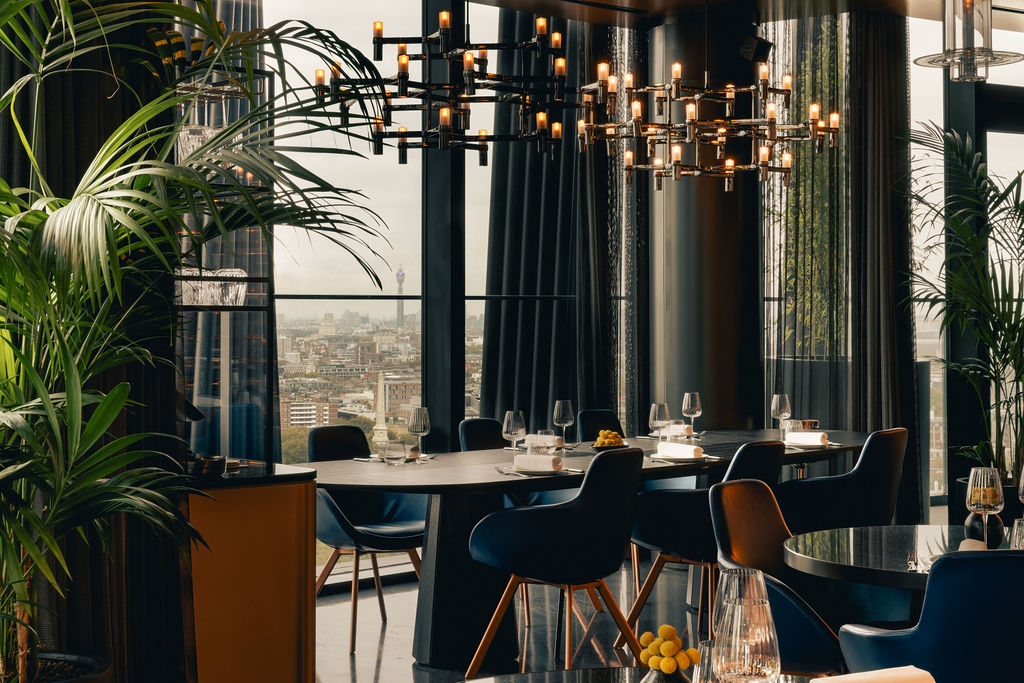 Solaya 25th Floor Hoxton: city view, luxury dining event