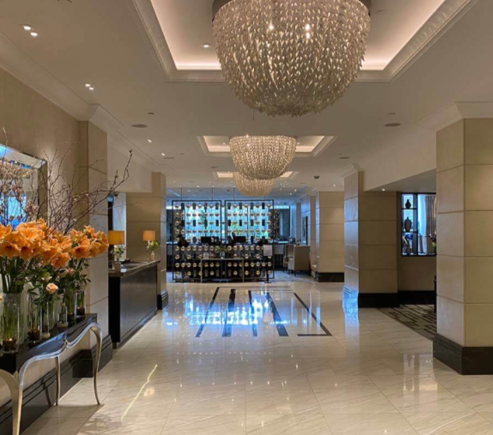 Luxury hotel lobby registration desk for executive meetings and VIP events at InterContinental.