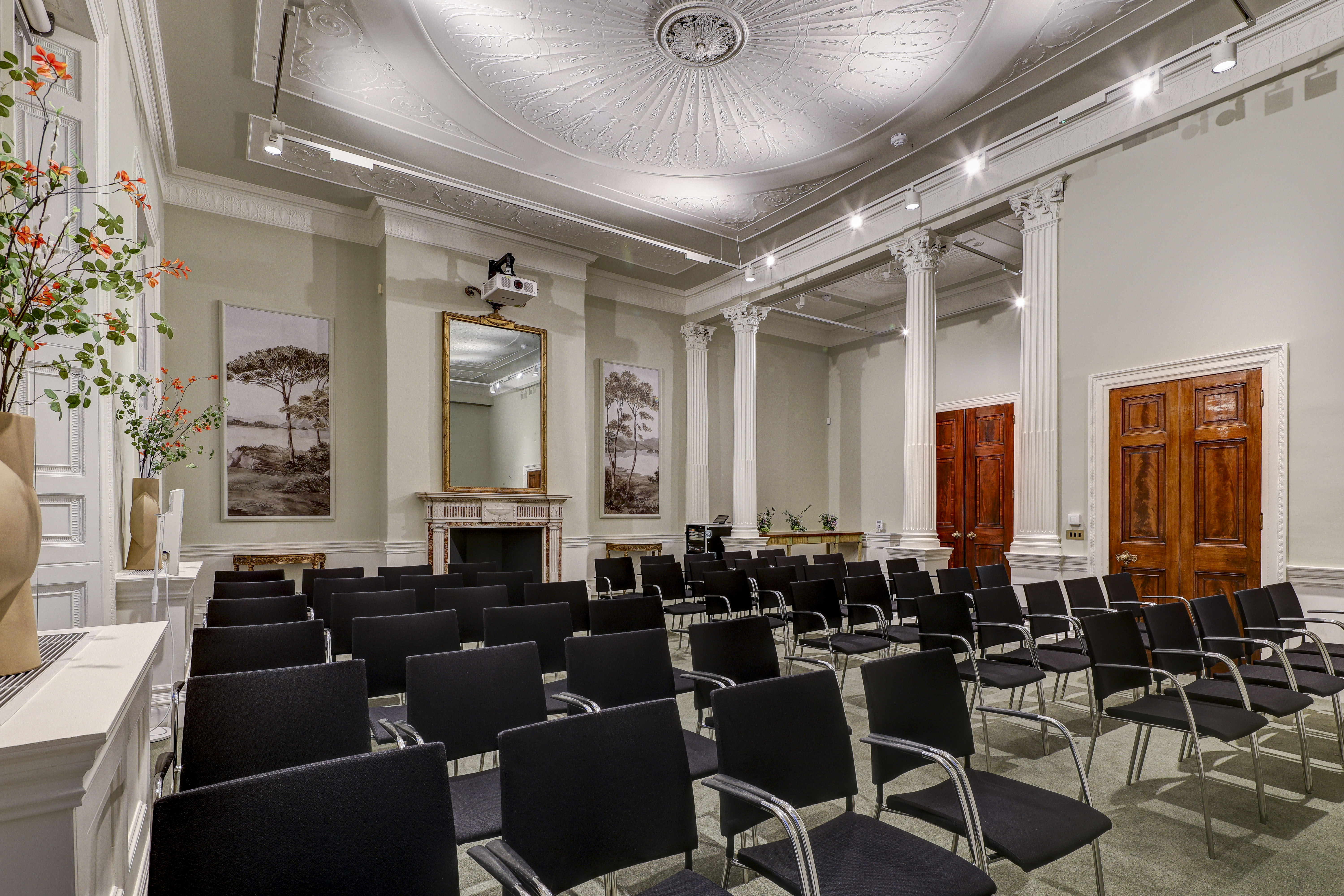 41 Portland Place - image 1