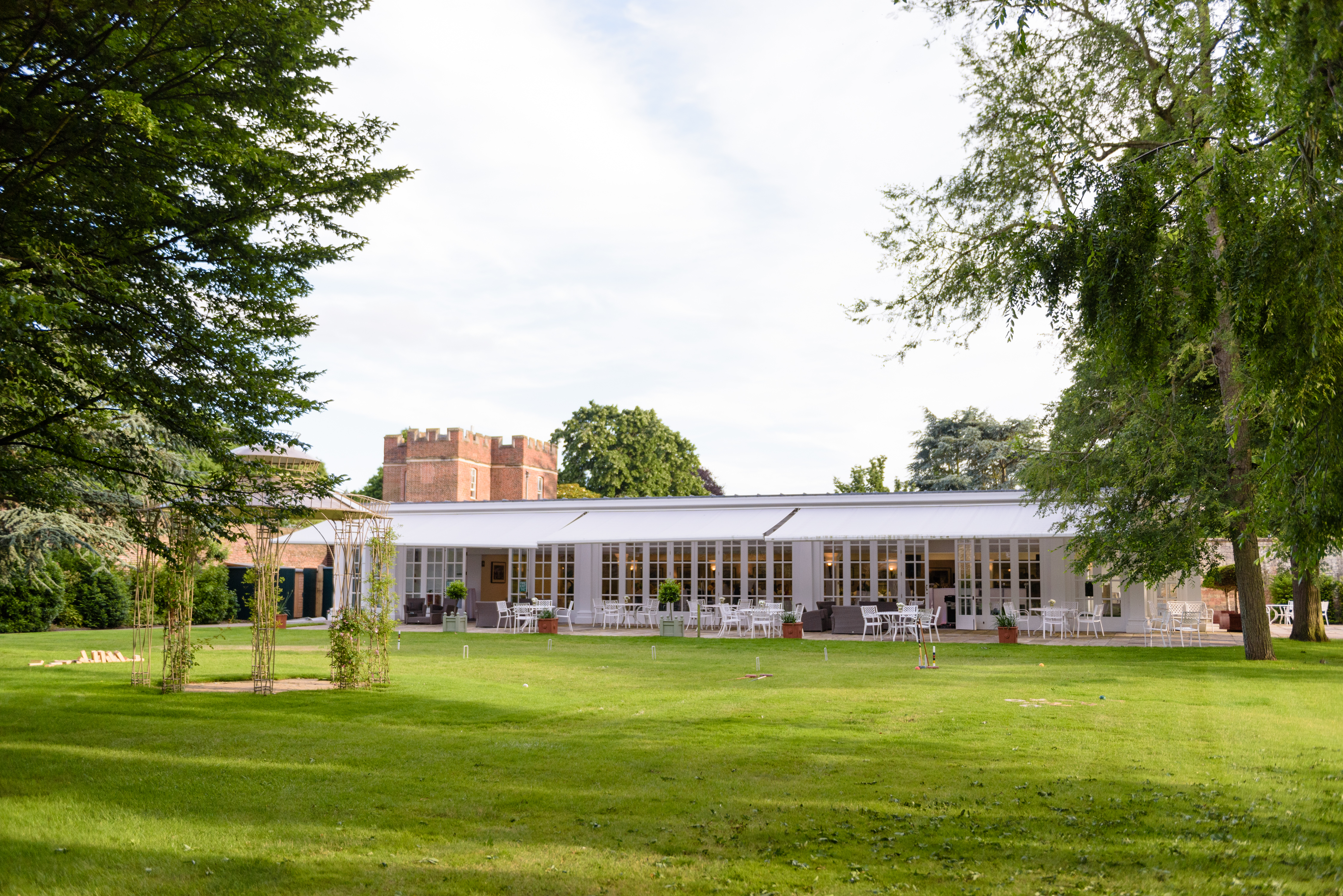 Hampton Court Palace - image 1