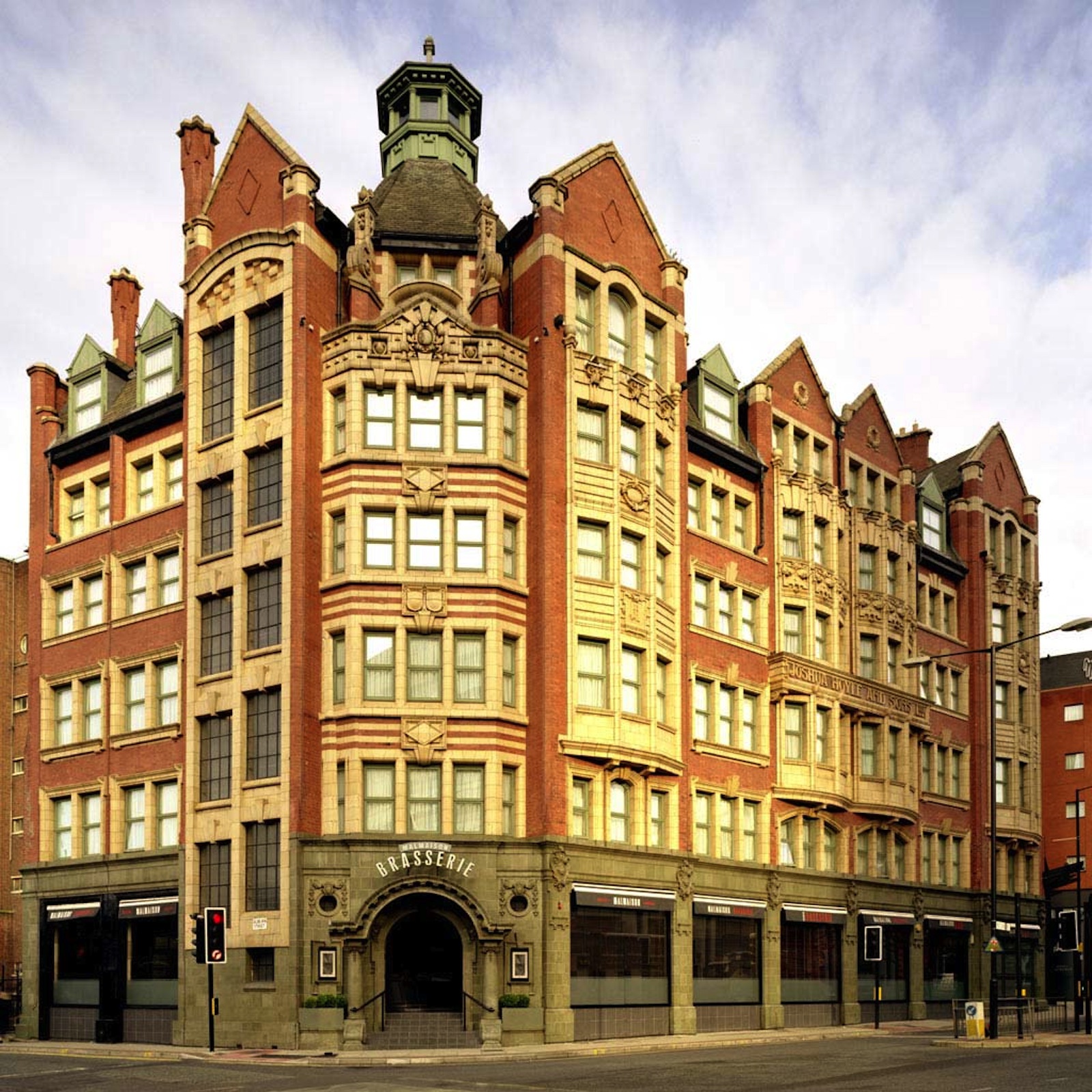 Historic Work + Play venue in Malmaison, Manchester for events and meetings. - Banner