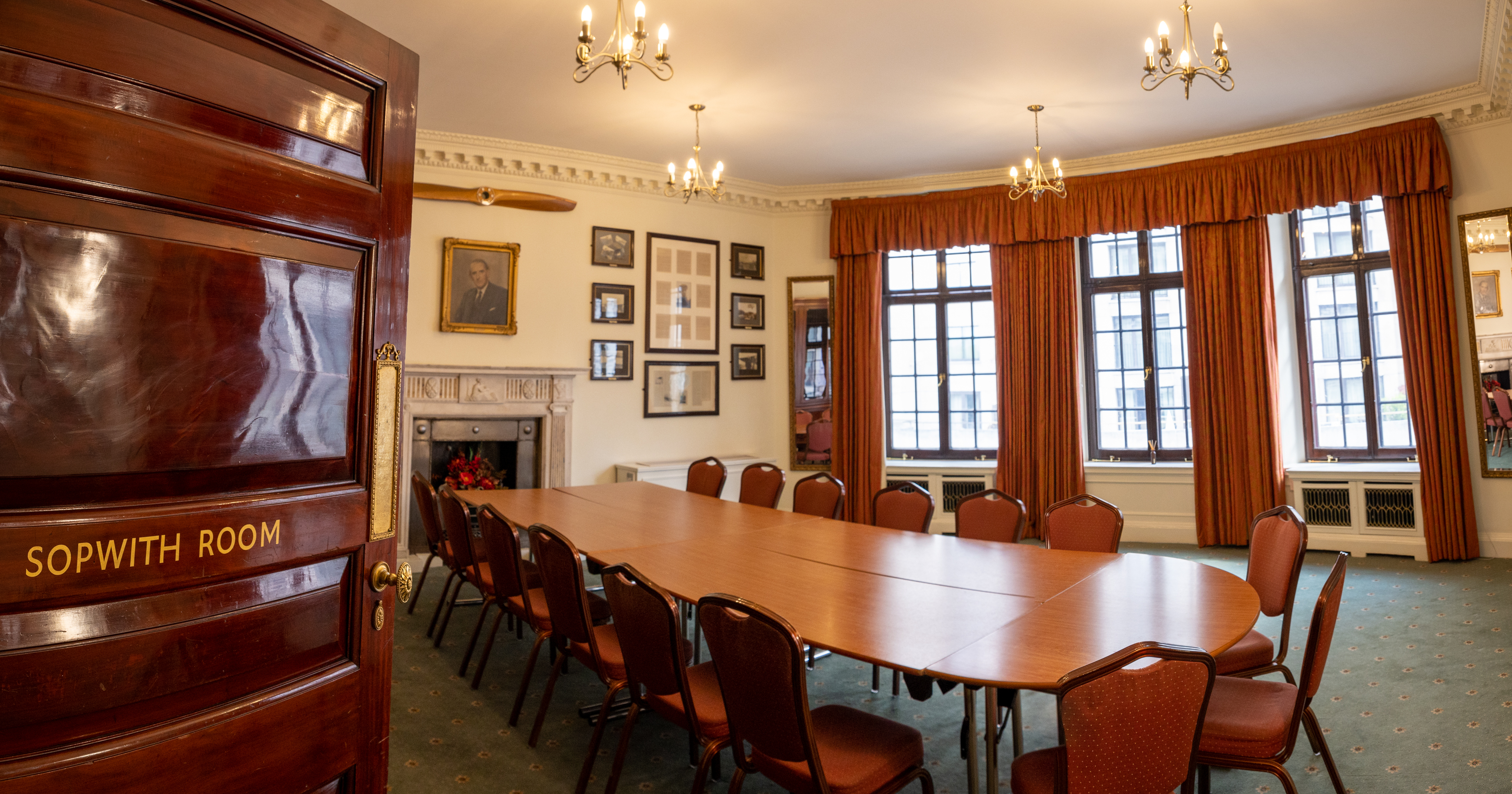 Sopwith Room at No. 4 Hamilton Place, elegant meeting space for corporate events.