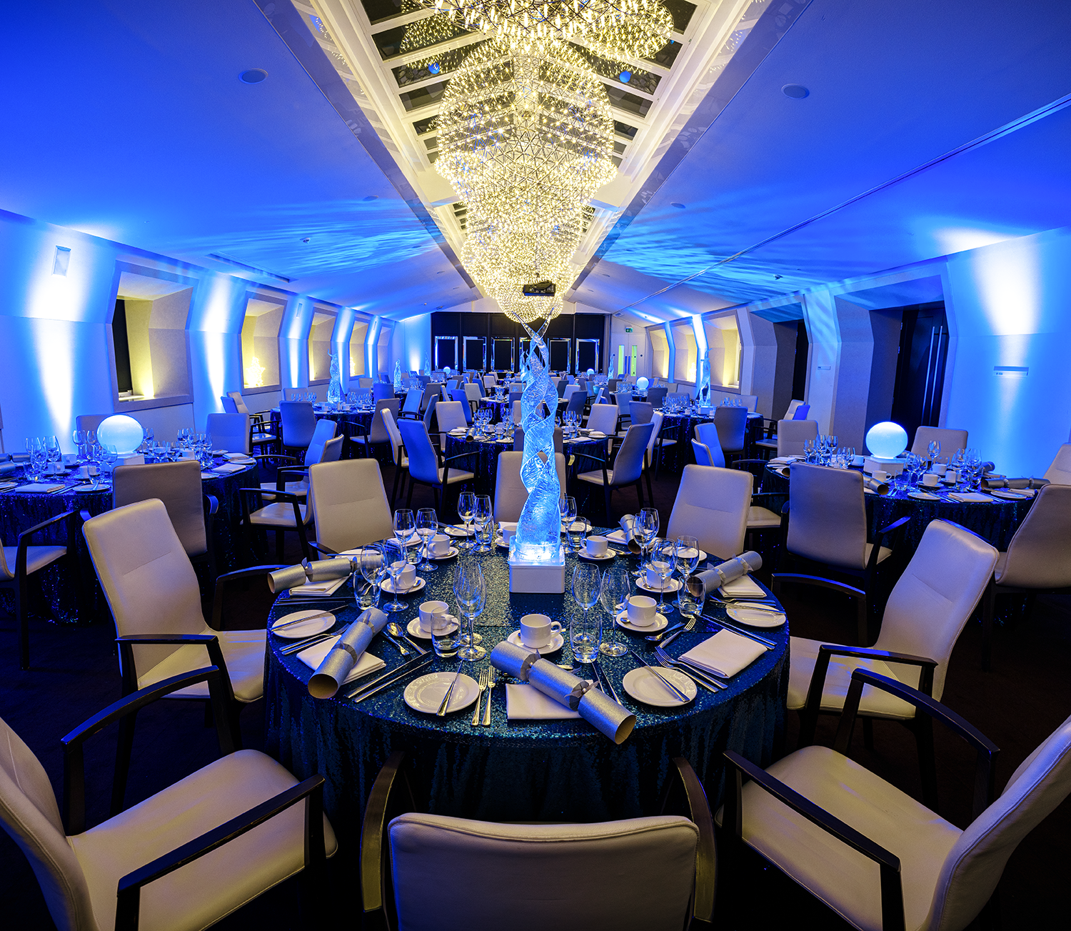Elegant dinner setup at 30 Euston Square for corporate events and upscale celebrations.